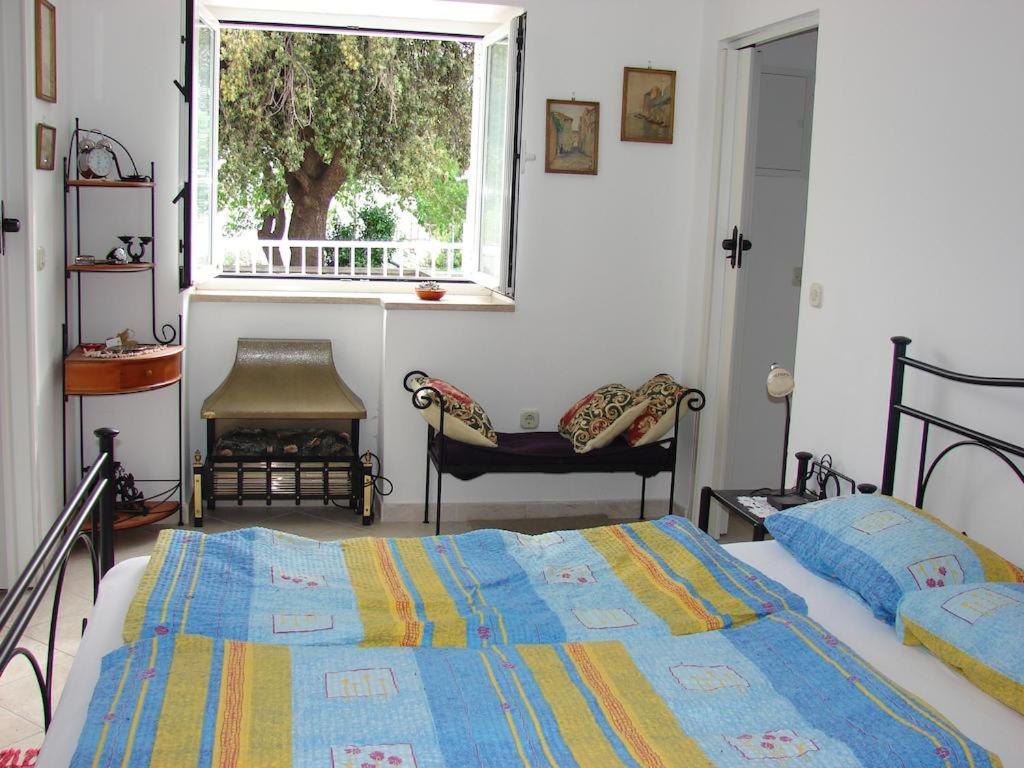 Villa Bruna Apartments Rab Town Esterno foto